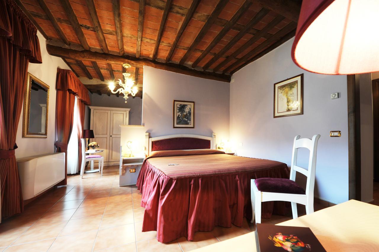 Antica Locanda San Leonardo 1554 Ghivizzano Exterior foto