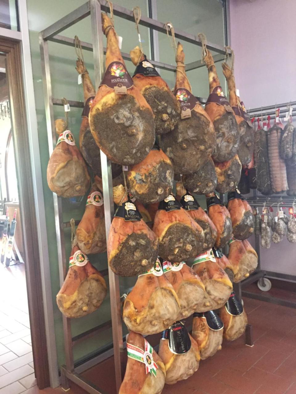 Antica Locanda San Leonardo 1554 Ghivizzano Exterior foto